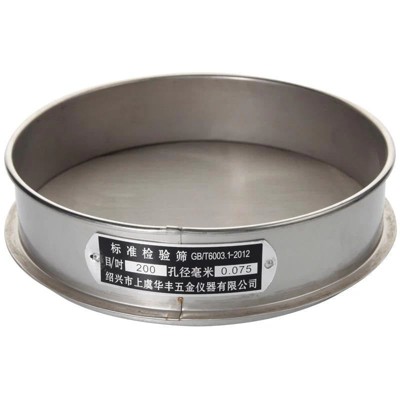 Flat sieves, diameter 10 to 30 cm, mesh size 10 to 200